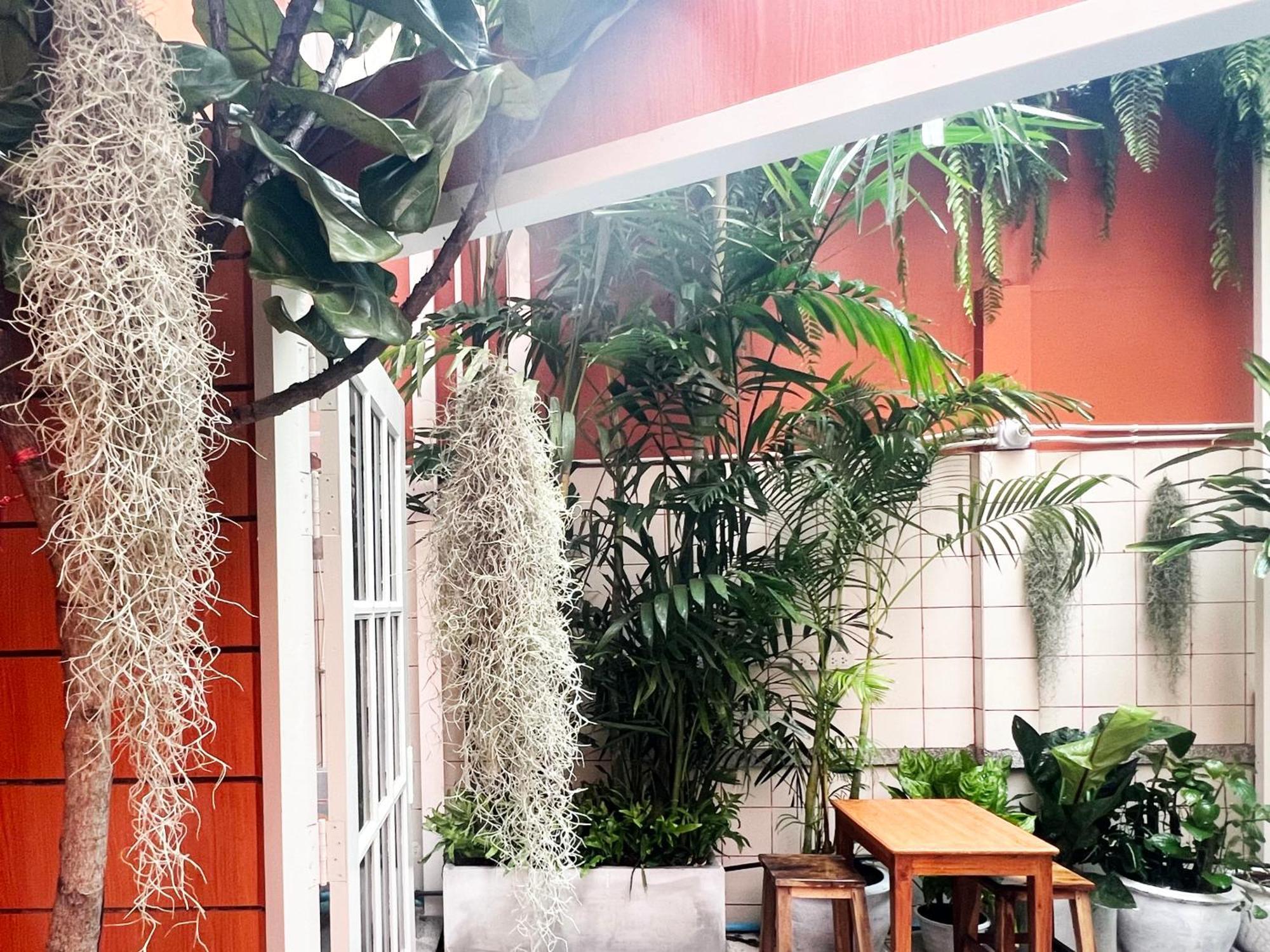 Vonden Garden By Merry V Bangkok Exterior photo